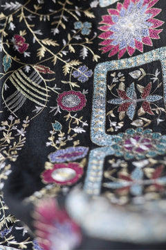 Hand Embroidered Zarri Qalamkar Shawl - The Black Queen - Zooni Cashmere Originals